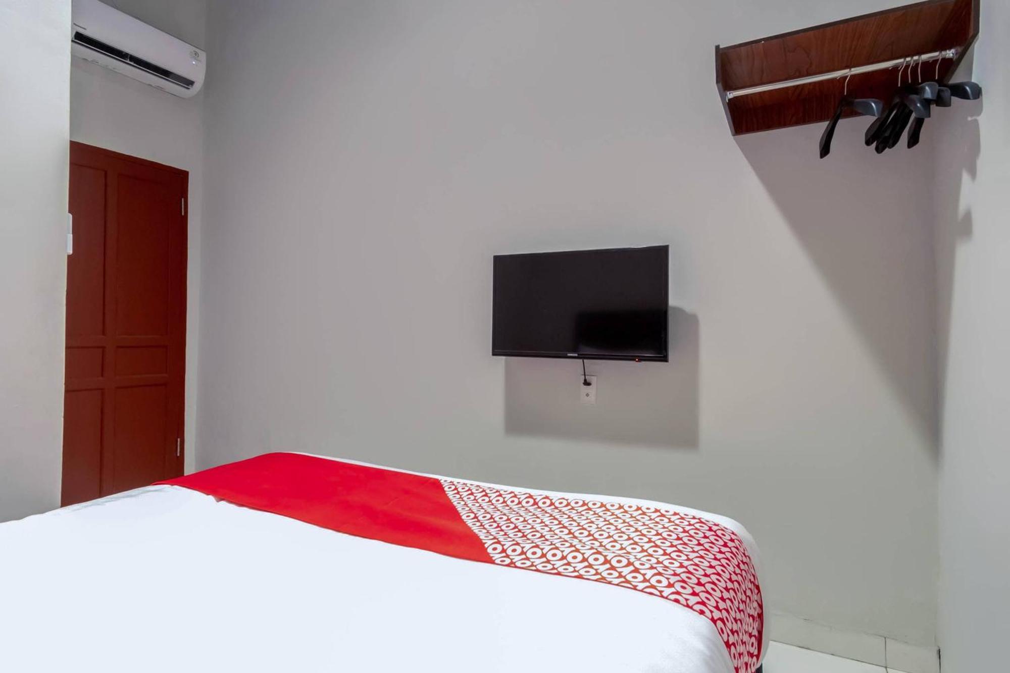 Super Oyo 2345 Homestay Jaya Medan Zewnętrze zdjęcie
